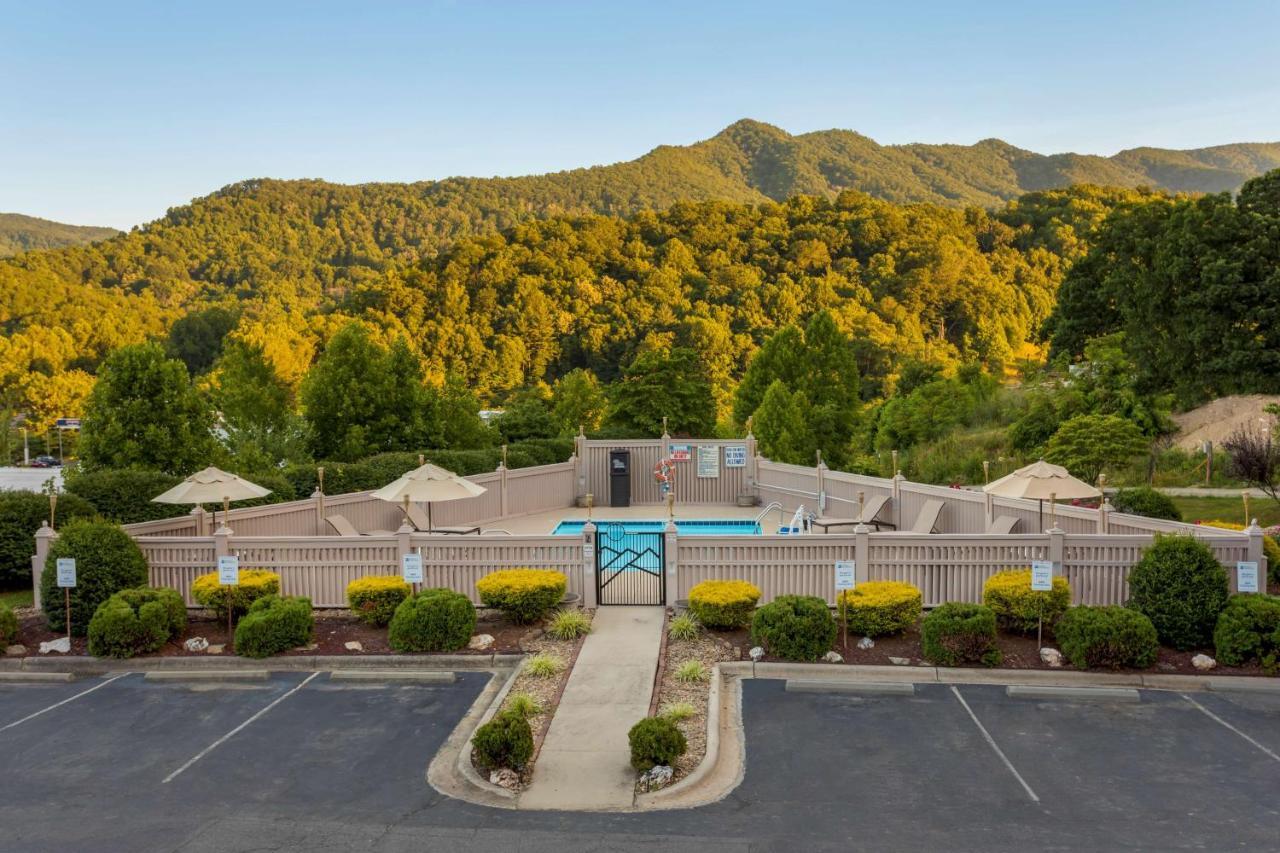 Best Western Smoky Mountain Inn Waynesville Exterior photo