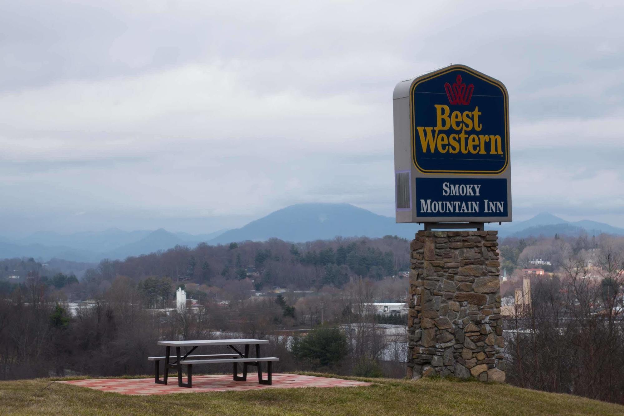 Best Western Smoky Mountain Inn Waynesville Exterior photo